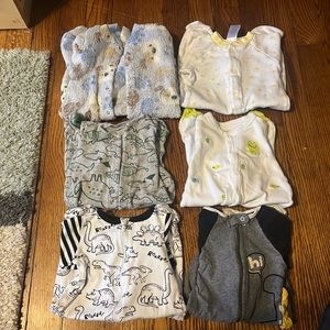 0-3 month sleepers lot